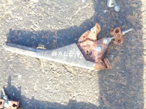 Καστάνια Χειροφρένου για SUZUKI BALENO (1998 - 2001) (SY) *Δ* Καστάνια Χειροφρένου για SUZUKI BALENO (1998 - 2001) (SY) *Δ*