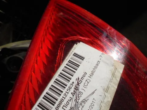 Φανάρι Πίσω Δεξί Καπού Ραγισμένο για MITSUBISHI COLT (2005 - 2008 ) (CZ) Hatchback - 3dr (CZ3) - 