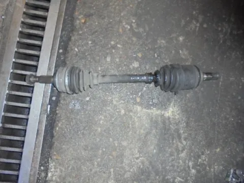 Ημιαξόνιο Εμπρός Αριστερό Με ABS για TOYOTA AVENSIS (2000 - 2003) (T220) 2000 (1CD-FTV) diesel 110 (CDT220) D-4D Ημιαξόνιο Εμπρός Αριστερό Με ABS για TOYOTA AVENSIS (2000 - 2003) (T220) 2000 (1CD-FTV) diesel 110 (CDT220) D-4D