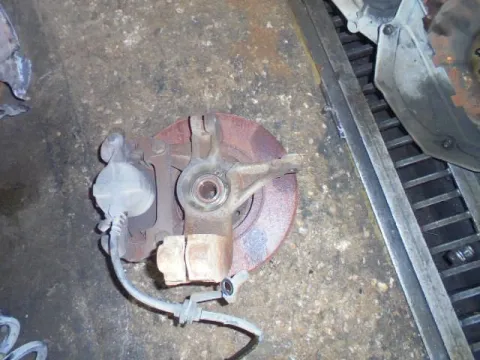 Ακραξόνιο Εμπρός Αριστερό Με ABS για RENAULT MEGANE (2002 - 2005) (LM) (KM) (EM) (CM) Ακραξόνιο Εμπρός Αριστερό Με ABS για RENAULT MEGANE (2002 - 2005) (LM) (KM) (EM) (CM)