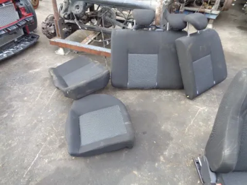 Καθίσματα Πίσω για SEAT IBIZA (2008 - 2013) (6J) Καθίσματα Πίσω για SEAT IBIZA (2008 - 2013) (6J)