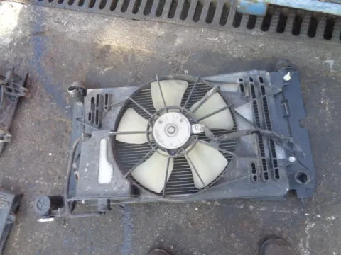 Βεντιλατέρ Ψυγείου Κινητήρα (Νερού) για TOYOTA COROLLA (2004 - 2007) (E120) *Γ* Βεντιλατέρ Ψυγείου Κινητήρα (Νερού) για TOYOTA COROLLA (2004 - 2007) (E120) *Γ*