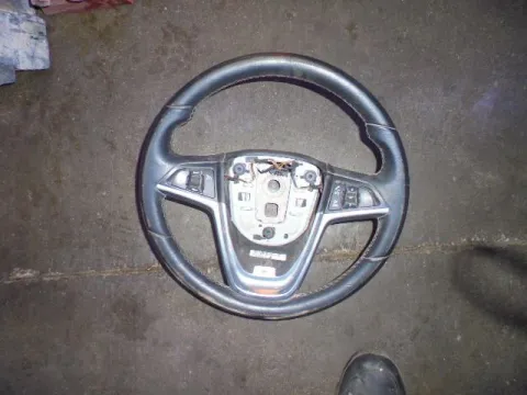 Τιμόνι (Βολάν) Με Χειριστήρια για OPEL INSIGNIA (2008 - 2014) Τιμόνι (Βολάν) Με Χειριστήρια για OPEL INSIGNIA (2008 - 2014)