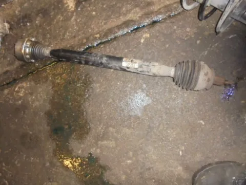 Ημιαξόνιο Εμπρός Δεξί για SEAT IBIZA (2008 - 2013) (6J) Ημιαξόνιο Εμπρός Δεξί για SEAT IBIZA (2008 - 2013) (6J)