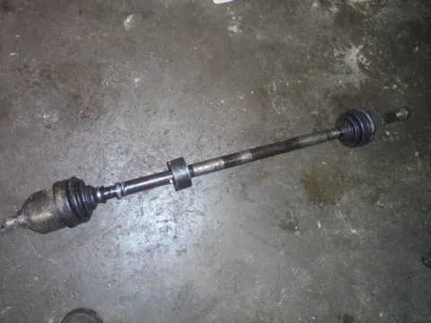 Ημιαξόνιο Εμπρός Δεξί για NISSAN PRIMERA (2002 - 2007) (P12) Ημιαξόνιο Εμπρός Δεξί για NISSAN PRIMERA (2002 - 2007) (P12)