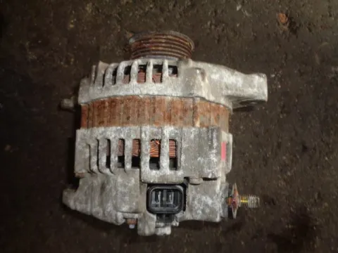Δυναμό - Εναλλάκτης 23100 BU010 για NISSAN ALMERA (2002 - 2006) (N16) Δυναμό - Εναλλάκτης 23100 BU010 για NISSAN ALMERA (2002 - 2006) (N16)