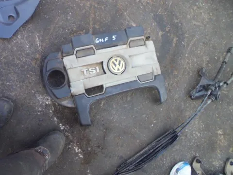 Ψευτοκάπακο Κάλυμμα Κινητήρα για VW GOLF (2004 - 2008) Mk5 (1K1) **Δ** Ψευτοκάπακο Κάλυμμα Κινητήρα για VW GOLF (2004 - 2008) Mk5 (1K1) **Δ**
