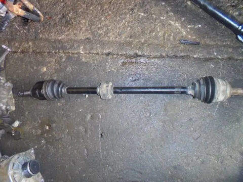 Ημιαξόνιο Εμπρός Δεξί Με ABS για TOYOTA AVENSIS (2003 - 2006) (T250) Ημιαξόνιο Εμπρός Δεξί Με ABS για TOYOTA AVENSIS (2003 - 2006) (T250)