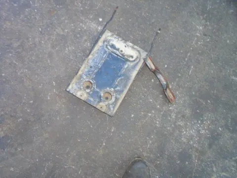 Βάση Μπαταρίας για SUZUKI GRAND VITARA (2006 - 2009) (JB) **Δ** Βάση Μπαταρίας για SUZUKI GRAND VITARA (2006 - 2009) (JB) **Δ**