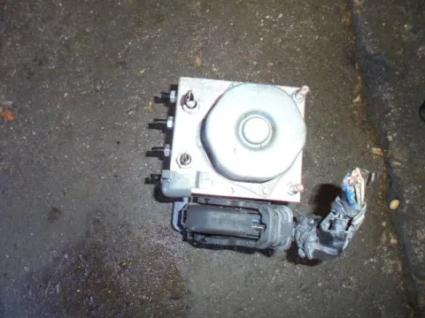 Μονάδα ABS 226510645 για NISSAN X-TRAIL (2011 - 2014) (T31) Μονάδα ABS 226510645 για NISSAN X-TRAIL (2011 - 2014) (T31)