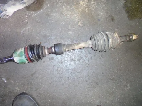 Ημιαξόνιο Εμπρός Αριστερό Με ABS για MITSUBISHI COLT (1999 - 2004) (CJ) Ημιαξόνιο Εμπρός Αριστερό Με ABS για MITSUBISHI COLT (1999 - 2004) (CJ)