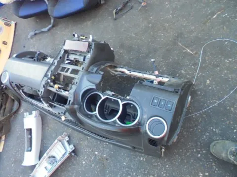 Ταμπλό για SUZUKI GRAND VITARA (2006 - 2009) (JB) **Δ** Ταμπλό για SUZUKI GRAND VITARA (2006 - 2009) (JB) **Δ**