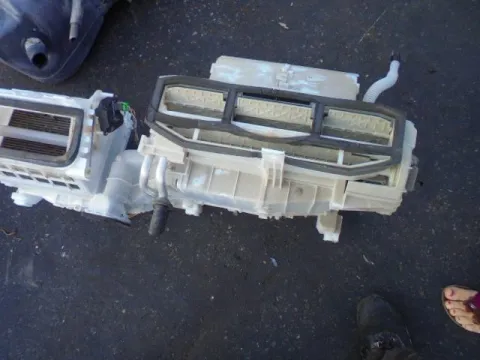 Ψύκτης (Εβαπορέτα) για SUZUKI GRAND VITARA (2006 - 2009) (JB) **A** Ψύκτης (Εβαπορέτα) για SUZUKI GRAND VITARA (2006 - 2009) (JB) **A**