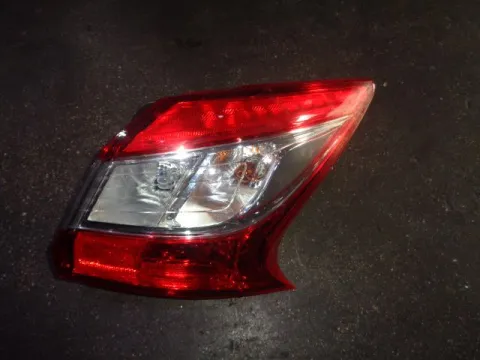 Φανάρι Πίσω Δεξί για NISSAN PULSAR Hatchback - 5dr