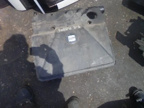 Ψευτοκάπακο Κάλυμμα Κινητήρα για SEAT IBIZA (1999 - 2002) (6K) **Δ** Ψευτοκάπακο Κάλυμμα Κινητήρα για SEAT IBIZA (1999 - 2002) (6K) **Δ**