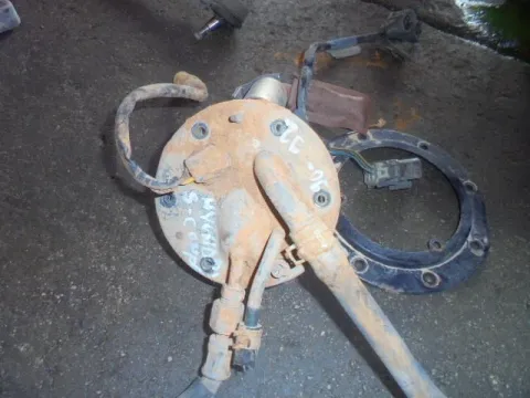 Αντλία Καυσίμου (Τρόμπα Βενζίνης) για PEUGEOT 206 (2000 - 2008) CC Αντλία Καυσίμου (Τρόμπα Βενζίνης) για PEUGEOT 206 (2000 - 2008) CC