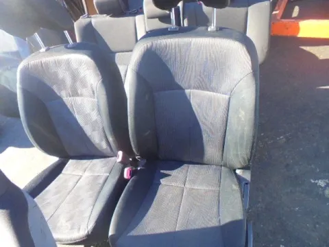 Καθίσματα Σετ Εμπρός για SUBARU FORESTER (2000 - 2002) (SF) **A** Καθίσματα Σετ Εμπρός για SUBARU FORESTER (2000 - 2002) (SF) **A**