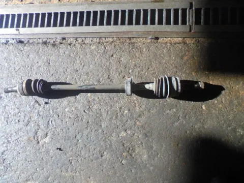 Ημιαξόνιο Εμπρός Δεξί Με ABS για CHEVROLET - DAEWOO NUBIRA (1997 - 1999) (J100) Ημιαξόνιο Εμπρός Δεξί Με ABS για CHEVROLET - DAEWOO NUBIRA (1997 - 1999) (J100)