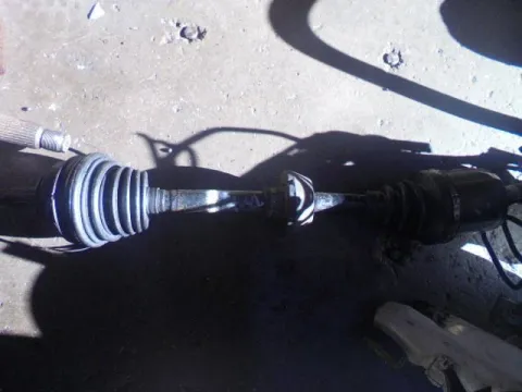 Ημιαξόνιο Εμπρός Δεξί για HONDA CIVIC (1999 - 2001) (EJ - K - M) (MB - C) Ημιαξόνιο Εμπρός Δεξί για HONDA CIVIC (1999 - 2001) (EJ - K - M) (MB - C)