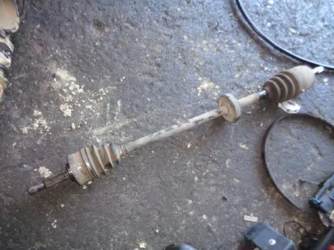 Ημιαξόνιο Εμπρός Δεξί για NISSAN MICRA (1998 - 2000) (K11) Ημιαξόνιο Εμπρός Δεξί για NISSAN MICRA (1998 - 2000) (K11)