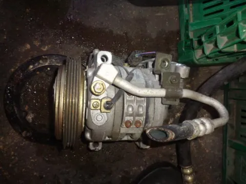 Συμπιεστής A-C (Κομπρέσορας) για NISSAN ALMERA (1998 - 2000) (N15) Συμπιεστής A-C (Κομπρέσορας) για NISSAN ALMERA (1998 - 2000) (N15)