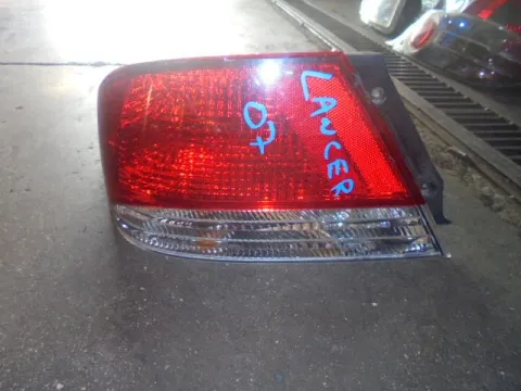 Φανάρι Πίσω Αριστερό (γιαπωνεζικο) για MITSUBISHI LANCER (2004 - 2008) (CS) Sedan - 4dr Φανάρι Πίσω Αριστερό (γιαπωνεζικο) για MITSUBISHI LANCER (2004 - 2008) (CS) Sedan - 4dr