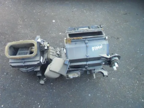 Ψύκτης (Εβαπορέτα) για MITSUBISHI PAJERO PININ (1999-2005) (H6 W) (H7 W) *A* *78781* Ψύκτης (Εβαπορέτα) για MITSUBISHI PAJERO PININ (1999-2005) (H6 W) (H7 W) *A* *78781*