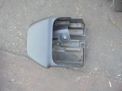 Καπάκι Τιμονιού για RENAULT CLIO (2013 - ) **Δ** Καπάκι Τιμονιού για RENAULT CLIO (2013 - ) **Δ**