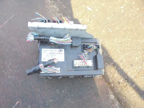 Ασφαλειοθήκη Μηχανής για NISSAN MICRA (2013 - 2017) (K13) **Δ** Ασφαλειοθήκη Μηχανής για NISSAN MICRA (2013 - 2017) (K13) **Δ**