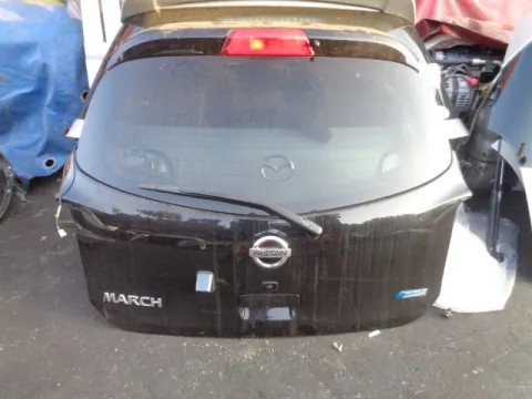 Πορτ-Μπαγκάζ Με Θέση για Κάμερα για NISSAN MICRA (2011 - 2013) (K13) , (2013 - 2017) (K13) Πορτ-Μπαγκάζ Με Θέση για Κάμερα για NISSAN MICRA (2011 - 2013) (K13) , (2013 - 2017) (K13)