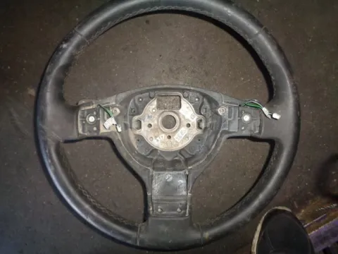 Τιμόνι (Βολάν) 3Ακτινο Με Padler για VW GOLF (2004 - 2008) Mk5 (1K1) Τιμόνι (Βολάν) 3Ακτινο Με Padler για VW GOLF (2004 - 2008) Mk5 (1K1)
