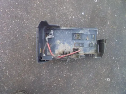 Βάση Μπαταρίας για OPEL VECTRA (2002 - 2005) C **Δ** Βάση Μπαταρίας για OPEL VECTRA (2002 - 2005) C **Δ**