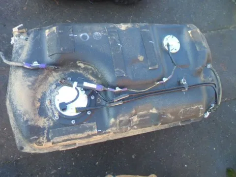 Δεξαμενή Καυσίμου (Ρεζερβουάρ) για SUZUKI GRAND VITARA (2006 - 2009) (JB) **Δ** Δεξαμενή Καυσίμου (Ρεζερβουάρ) για SUZUKI GRAND VITARA (2006 - 2009) (JB) **Δ**