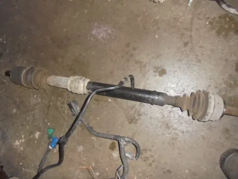 Ημιαξόνιο Εμπρός Δεξί για NISSAN ALMERA (1995 - 1998) (N15) 1400 GA14DE petrol 87 Ημιαξόνιο Εμπρός Δεξί για NISSAN ALMERA (1995 - 1998) (N15) 1400 GA14DE petrol 87