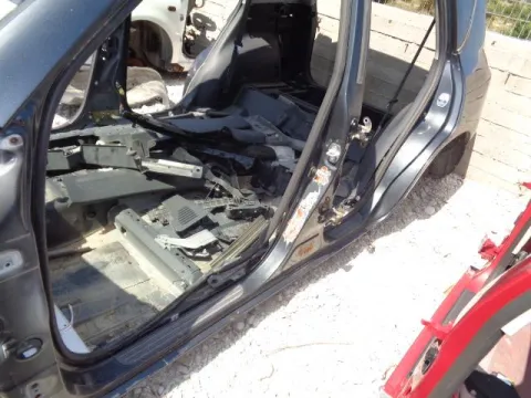 Αμάξι κομπλέ Κουφάρι για TOYOTA RAV-4 (2006 - 2009) (XA30) , (2009 - 2011) (XA30) **Δ** -  Αμάξι κομπλέ Κουφάρι για TOYOTA RAV-4 (2006 - 2009) (XA30) , (2009 - 2011) (XA30) **Δ** -