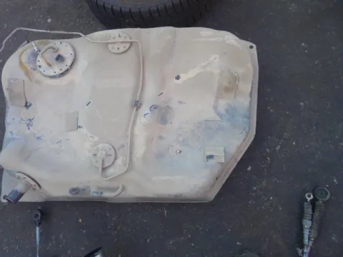 Δεξαμενή Καυσίμου (Ρεζερβουάρ) για TOYOTA COROLLA (2000 - 2002) (ZE111) **Δ** Δεξαμενή Καυσίμου (Ρεζερβουάρ) για TOYOTA COROLLA (2000 - 2002) (ZE111) **Δ**