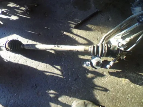 Ημιαξόνιο Εμπρός Δεξί για TOYOTA AURIS (2013 - 2015)