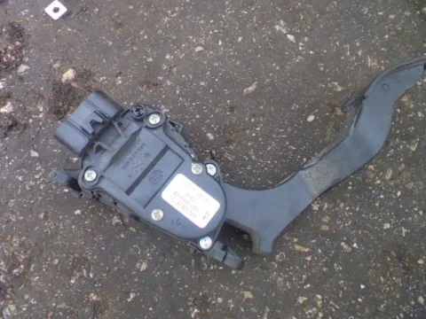 Πετάλ Γκαζιού για FORD FIESTA (2002 - 2005) Mk5a  **Δ** Πετάλ Γκαζιού για FORD FIESTA (2002 - 2005) Mk5a  **Δ**