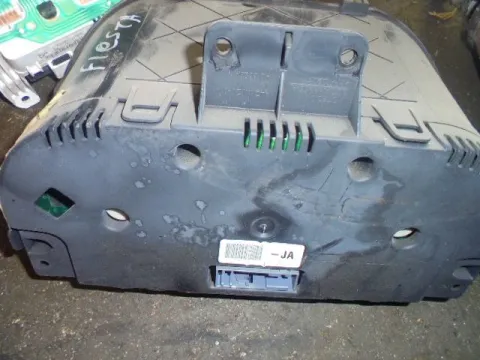 Κοντέρ για FORD FIESTA (2002 - 2005) Mk5a -  Κοντέρ για FORD FIESTA (2002 - 2005) Mk5a -
