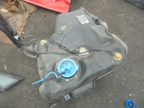 Δεξαμενή Καυσίμου (Ρεζερβουάρ) για SEAT LEON (2005 - 2009) (1P) **Δ** Δεξαμενή Καυσίμου (Ρεζερβουάρ) για SEAT LEON (2005 - 2009) (1P) **Δ**