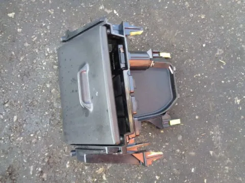 Βάση Αναπτύρα για TOYOTA AURIS (2013 - 2015) *Δ* Βάση Αναπτύρα για TOYOTA AURIS (2013 - 2015) *Δ*