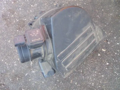 Φιλτροκούτι 03L906461 για SKODA RAPID (2012 - ) ( ) **Δ** Φιλτροκούτι 03L906461 για SKODA RAPID (2012 - ) ( ) **Δ**