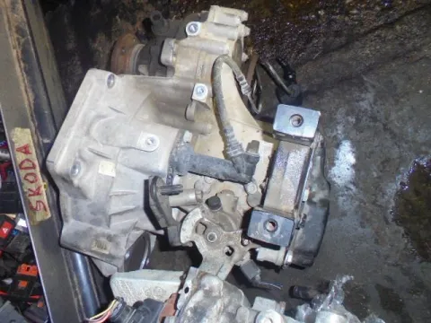 Κιβώτιο Ταχυτήτων (Σασμάν) Χειροκίνητο για SKODA RAPID (2012 - ) ( ) 1600 Diesel TDI CR DPF 105hp Κιβώτιο Ταχυτήτων (Σασμάν) Χειροκίνητο για SKODA RAPID (2012 - ) ( ) 1600 Diesel TDI CR DPF 105hp