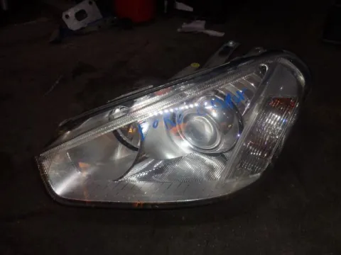 Φανάρι Εμπρός Αριστερό Xenon για FORD C-MAX (2007 - 2010) Mk1b (C214) Φανάρι Εμπρός Αριστερό Xenon για FORD C-MAX (2007 - 2010) Mk1b (C214)
