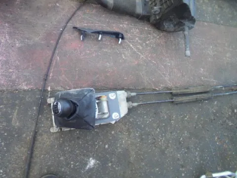 Μοχλός Ταχυτήτων Με Τις Ντίζες για SEAT IBIZA (2008 - 2013) (6J) **Δ** Μοχλός Ταχυτήτων Με Τις Ντίζες για SEAT IBIZA (2008 - 2013) (6J) **Δ**