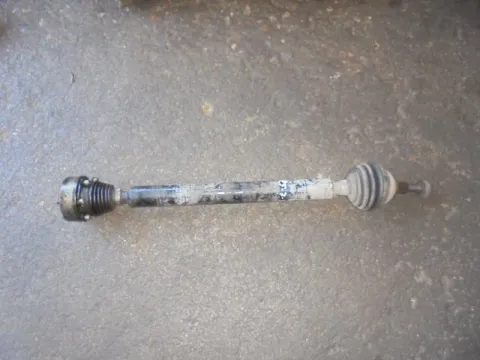 Ημιαξόνιο Εμπρός Δεξί για VW GOLF (2004 - 2008) Mk5 (1K1) Ημιαξόνιο Εμπρός Δεξί για VW GOLF (2004 - 2008) Mk5 (1K1)