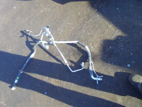 Σωλήνας A-C για TOYOTA YARIS (2015 - 2017) *Δ* Σωλήνας A-C για TOYOTA YARIS (2015 - 2017) *Δ*