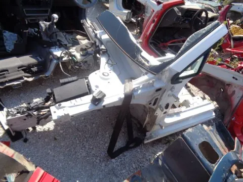 Τροπέτο Εμπρός Δεξιο Σασί Με Κολώνα και Μαρσπιέ για VW GOLF (2013 - ) Mk7 (5G) *Δ*