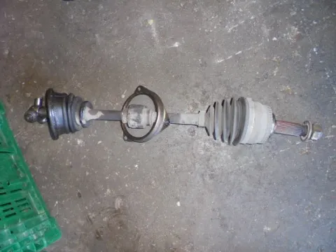 Ημιαξόνιο Εμπρός Αριστερό Με ABS για MITSUBISHI CARISMA (1999 - 2004) (DA) Ημιαξόνιο Εμπρός Αριστερό Με ABS για MITSUBISHI CARISMA (1999 - 2004) (DA)