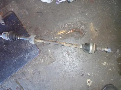 Ημιαξόνιο Εμπρός Δεξί Με ABS Αυτόματο για TOYOTA YARIS (1999 - 2002) (XP10) Ημιαξόνιο Εμπρός Δεξί Με ABS Αυτόματο για TOYOTA YARIS (1999 - 2002) (XP10)